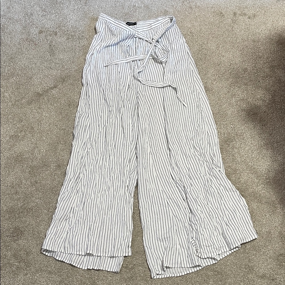 Glassons Striped Wide-Leg Wrap Tie-Waist Pants - White/Black NWT